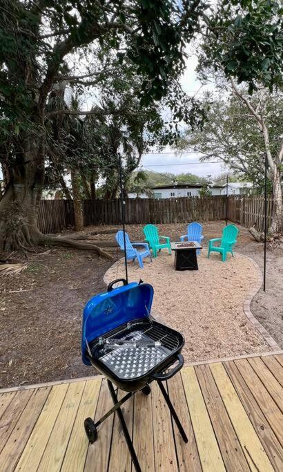 הוילה Beach Bungalow In Downtown קוקו ביץ' מראה חיצוני תמונה